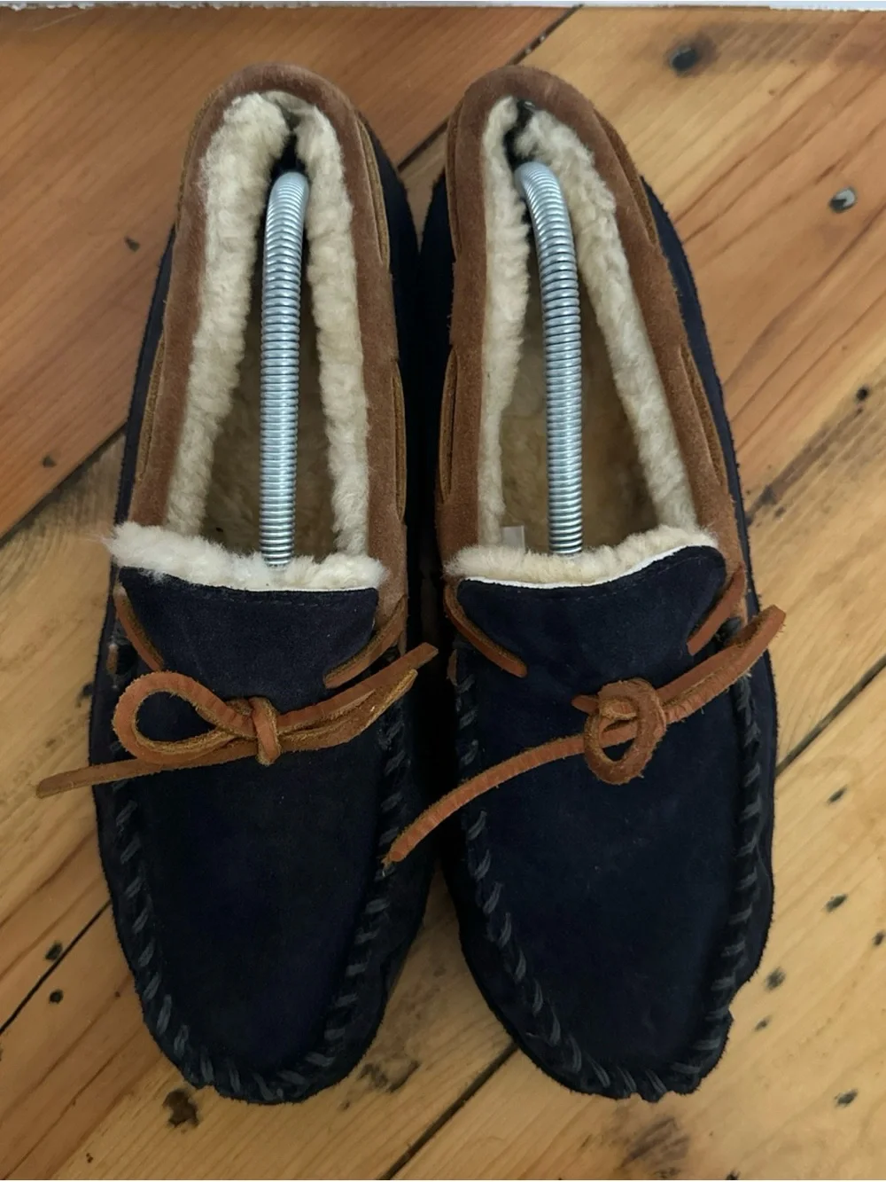 Men's 9 L.L.BEAN Wicked Good Navy Blue Premium Sheepskin Shearling Slipper